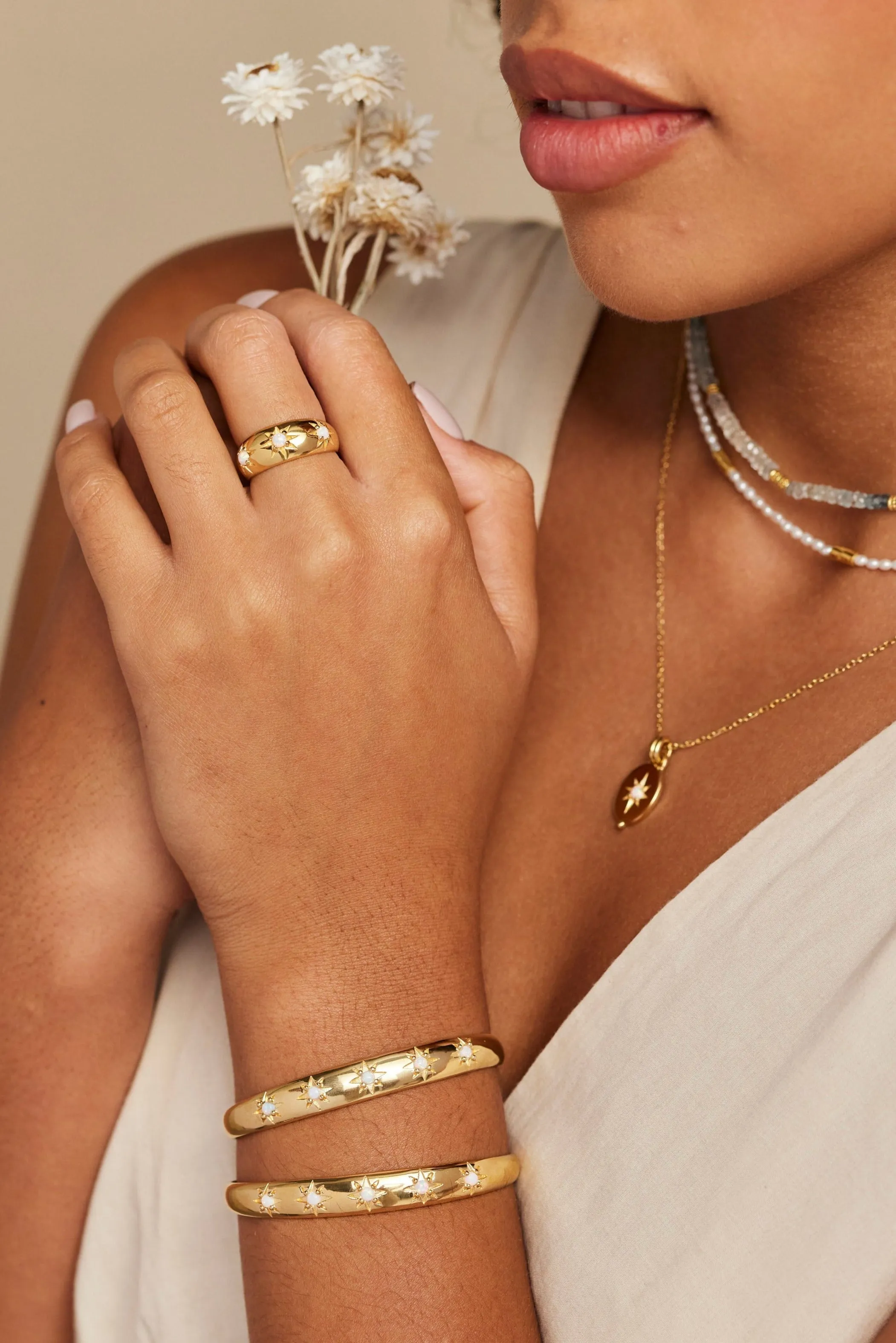 Alina Gold Cuff