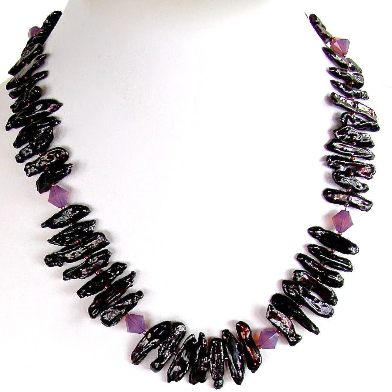 Melisandre: 17.5" Black Pearl Necklace Set