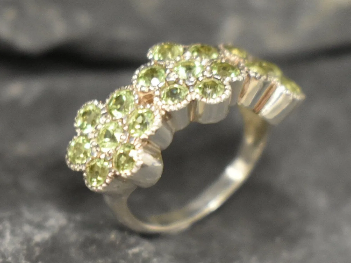 Peridot Ring - Green Flower Ring - Eternity Cluster Ring