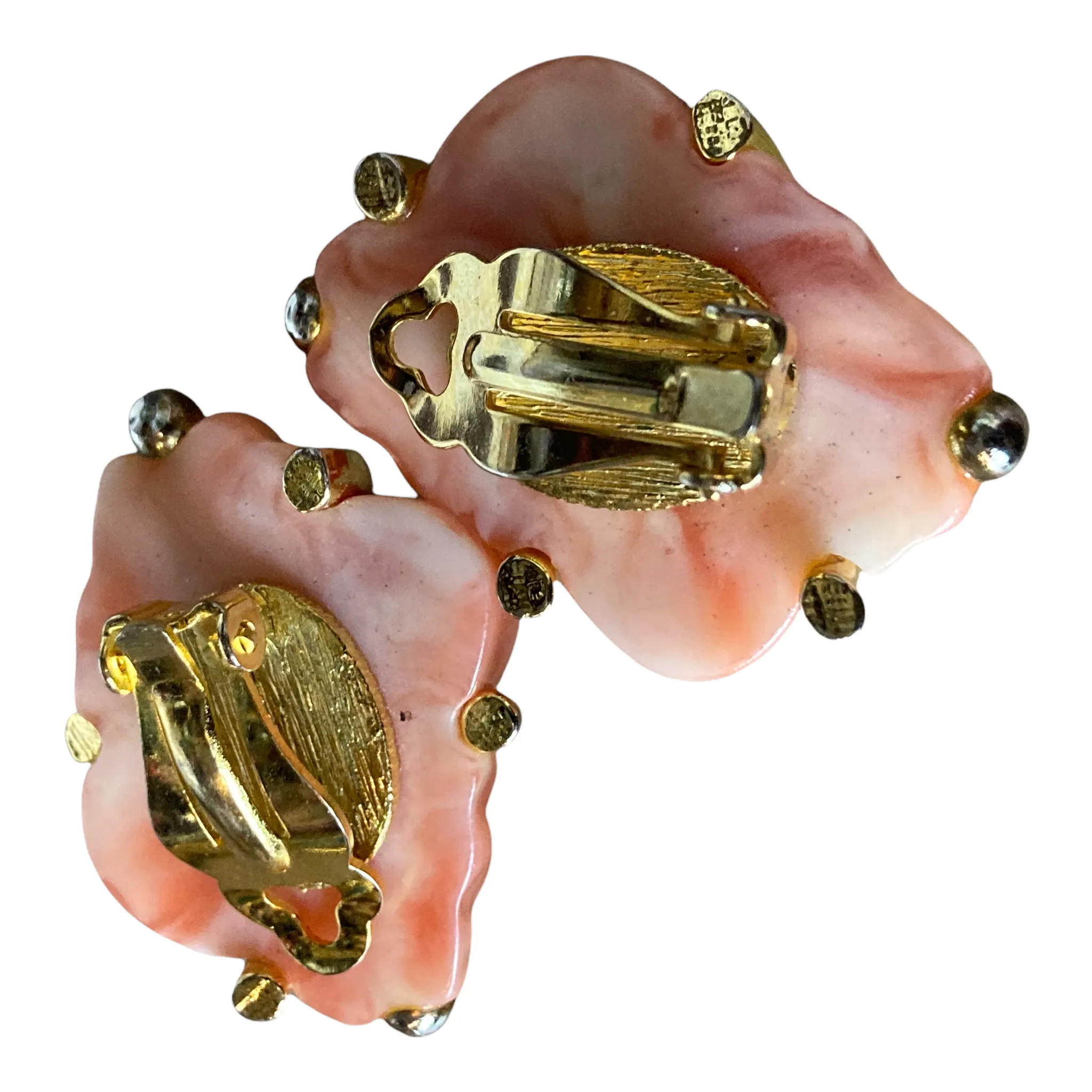 Vintage Coral Resin Shell Earrings (KJL?) unsigned
